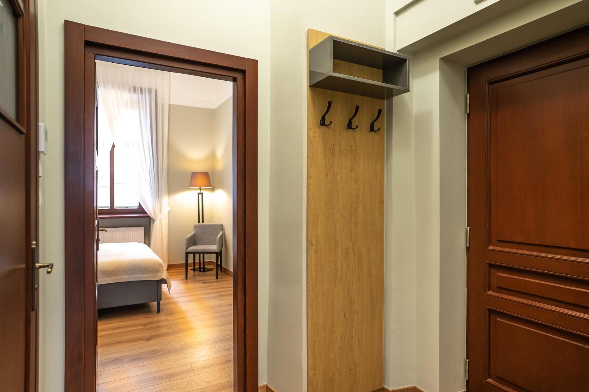 Old Town Ac Apartments Main Raiway Station Krakow Dış mekan fotoğraf