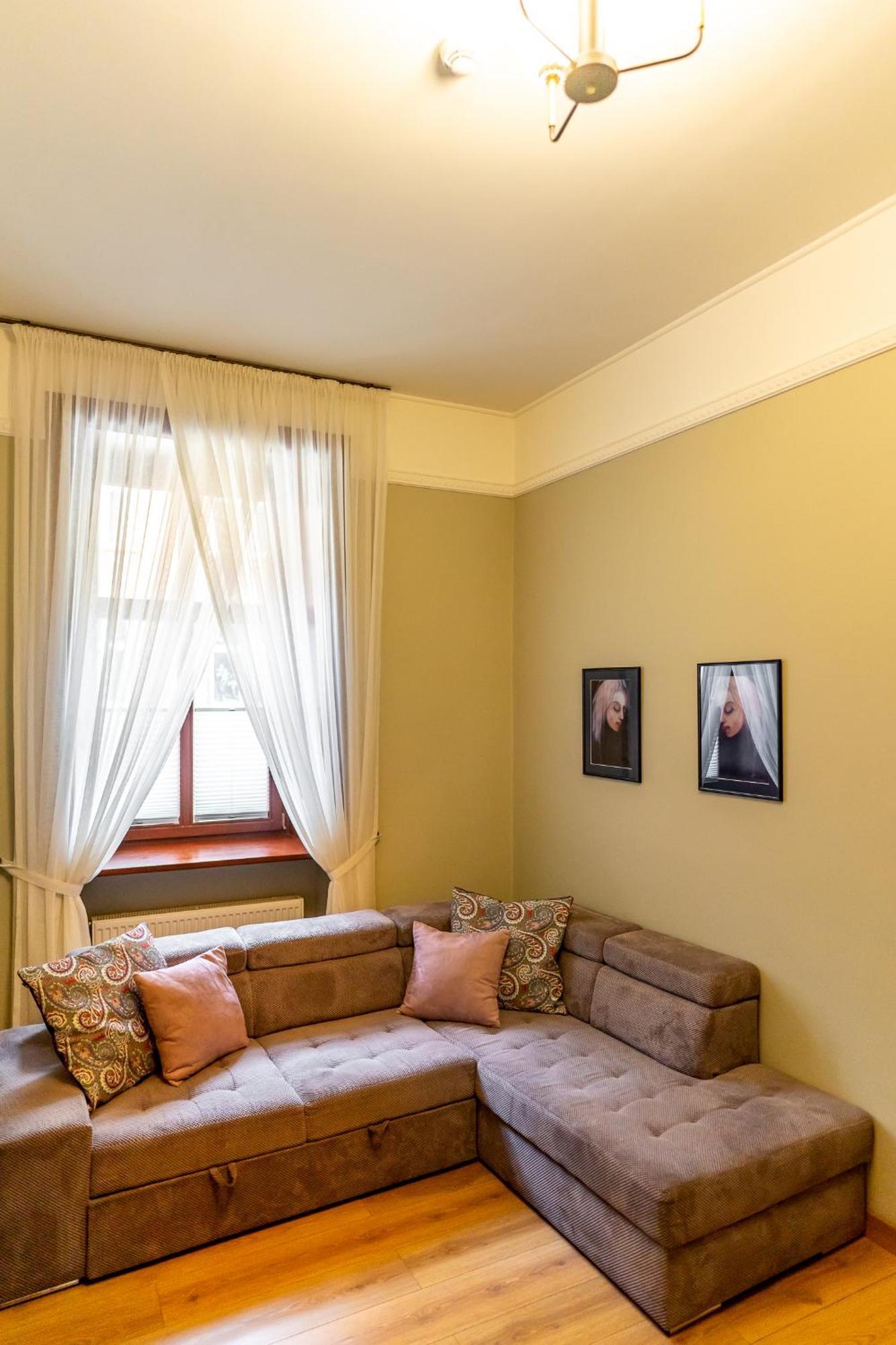Old Town Ac Apartments Main Raiway Station Krakow Dış mekan fotoğraf