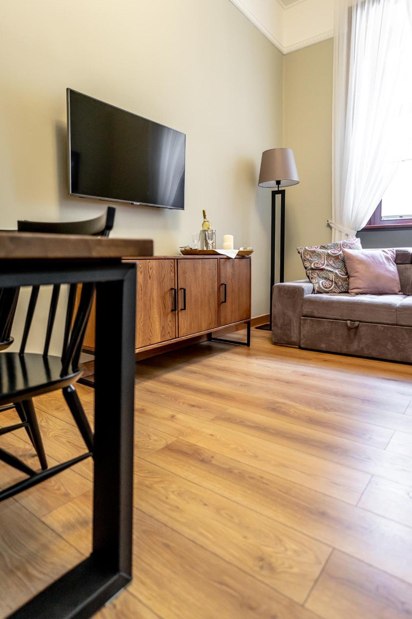 Old Town Ac Apartments Main Raiway Station Krakow Dış mekan fotoğraf