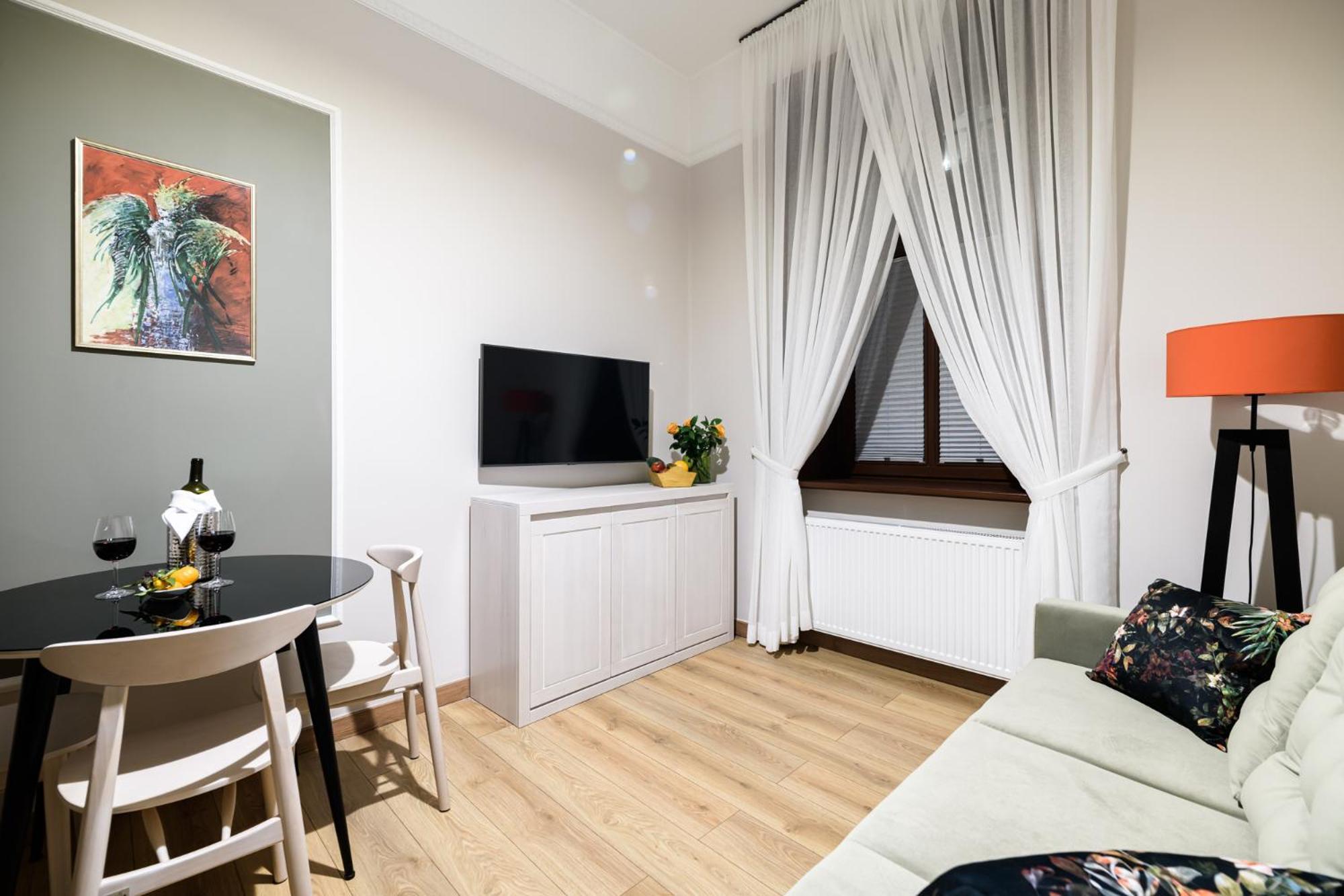 Old Town Ac Apartments Main Raiway Station Krakow Dış mekan fotoğraf
