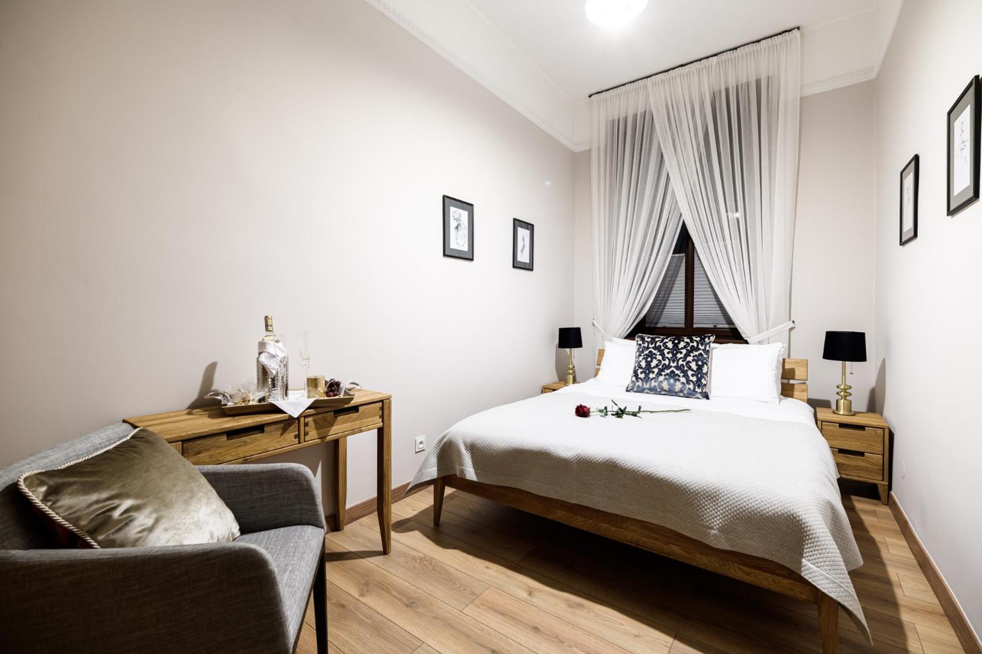 Old Town Ac Apartments Main Raiway Station Krakow Dış mekan fotoğraf